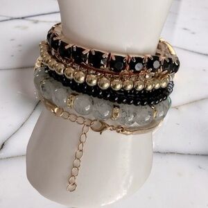Bohemian Bracelet NEW Stretch Stackable Black & Gray 8 Pieces Boho Women’s